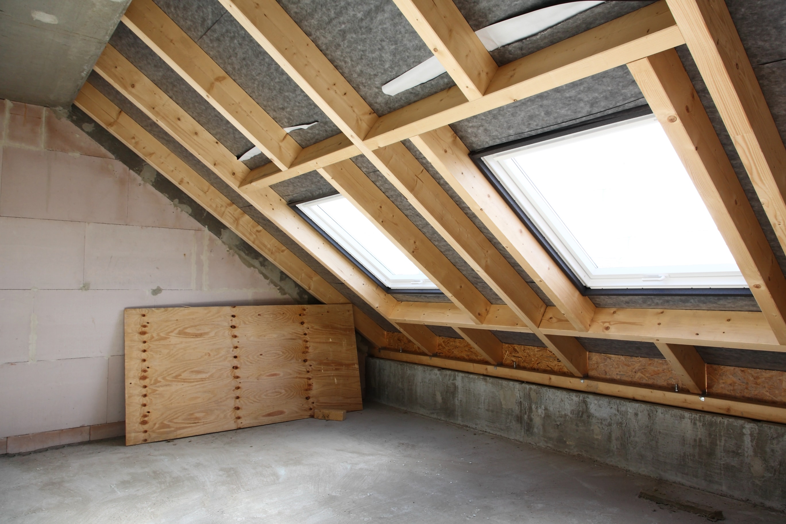 Isolation de la toiture : Techniques, matériaux isolants et prix par m²